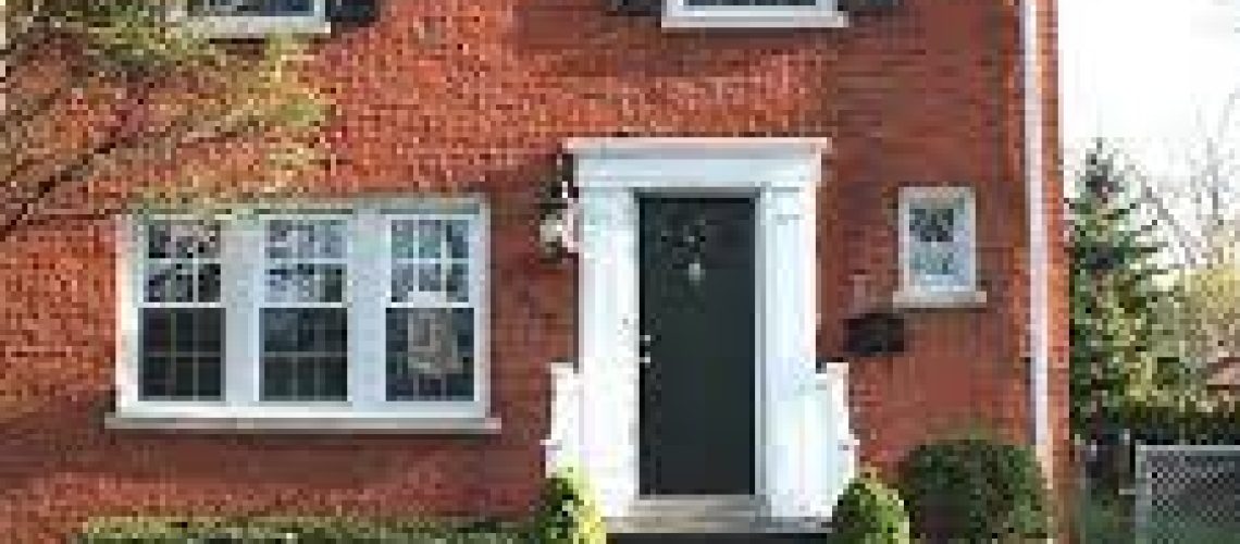 Relocation Ready: Selling Your House Fast When Life Calls You Elsewhere
